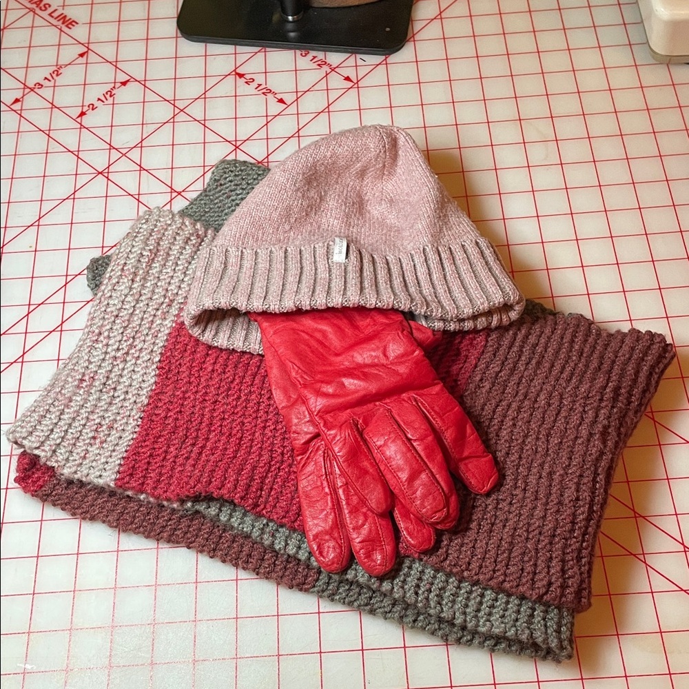 Red Leather Gloves with Pink Beanie and Knit Scarf - Picture 1 of 4